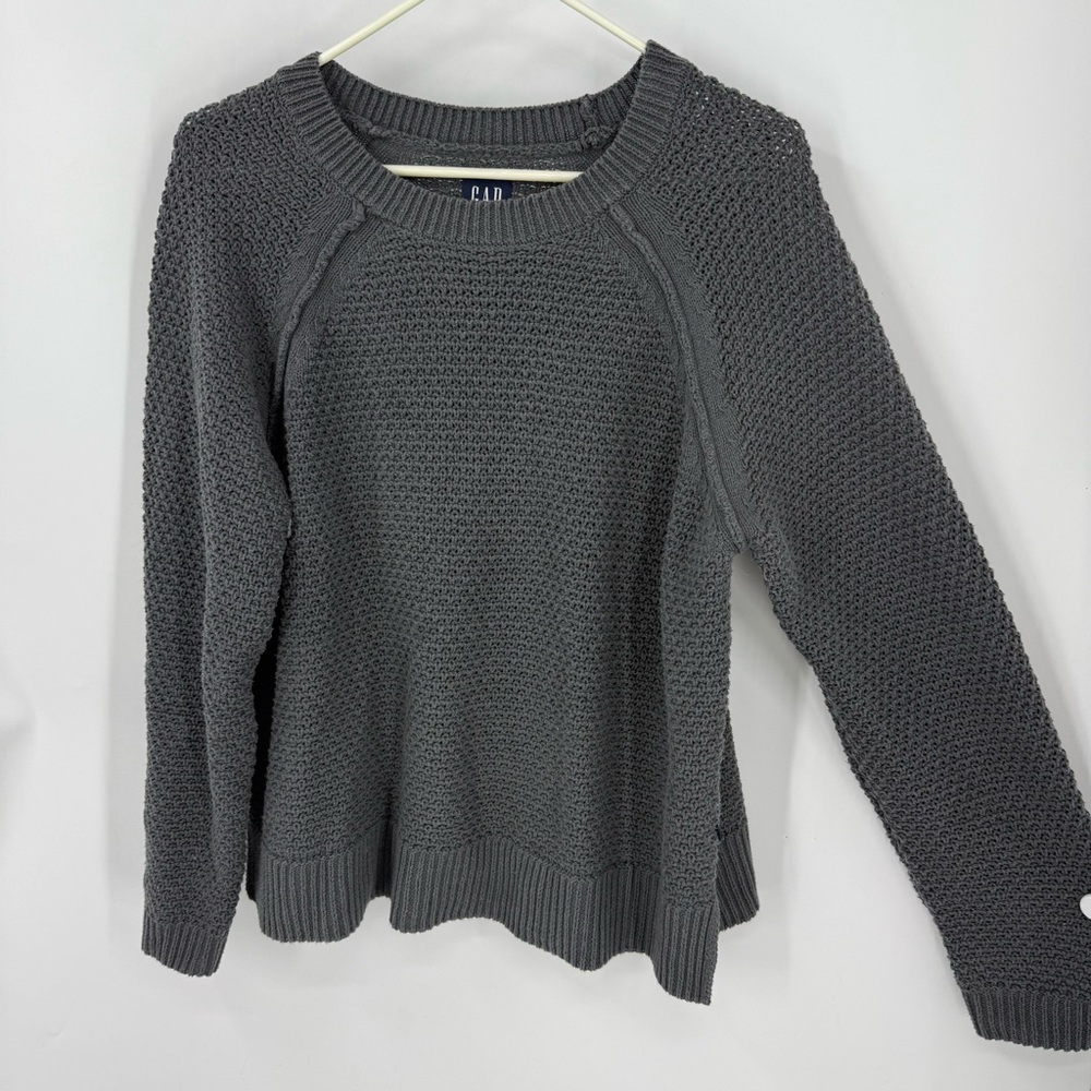 Gap Women's Textured Reverse Stockinette Knit Sweater L in charcoal gray